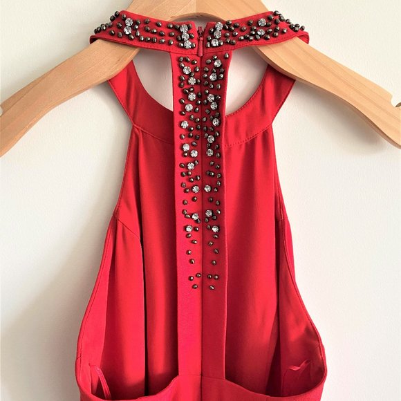 GUESS Jeweled Neckline T-Back Dress - Picture 5 of 6